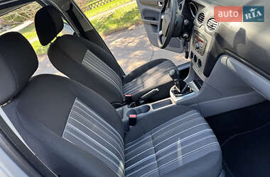 Универсал Ford Focus 2010 в 