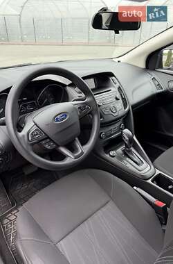 Седан Ford Focus 2017 в 
