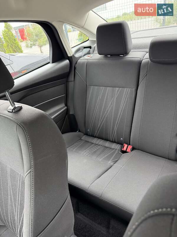 Седан Ford Focus 2017 в Львове фото 16 Седан Ford Focus 2017 в Львове