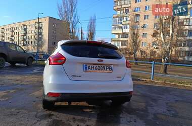 Хэтчбек Ford Focus 2016 в 