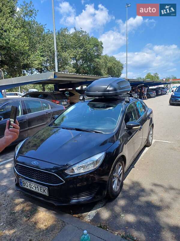 Седан Ford Focus 2017 в 