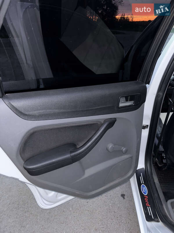 Универсал Ford Focus 2010 в Чуднове