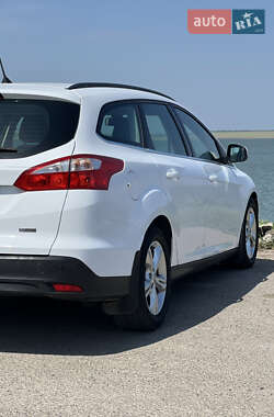 Универсал Ford Focus 2013 в 