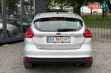 Хэтчбек Ford Focus 2018 в 