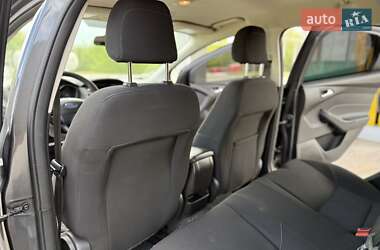 Седан Ford Focus 2017 в 