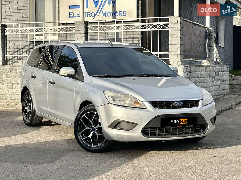 Універсал Ford Focus 2011 в 
