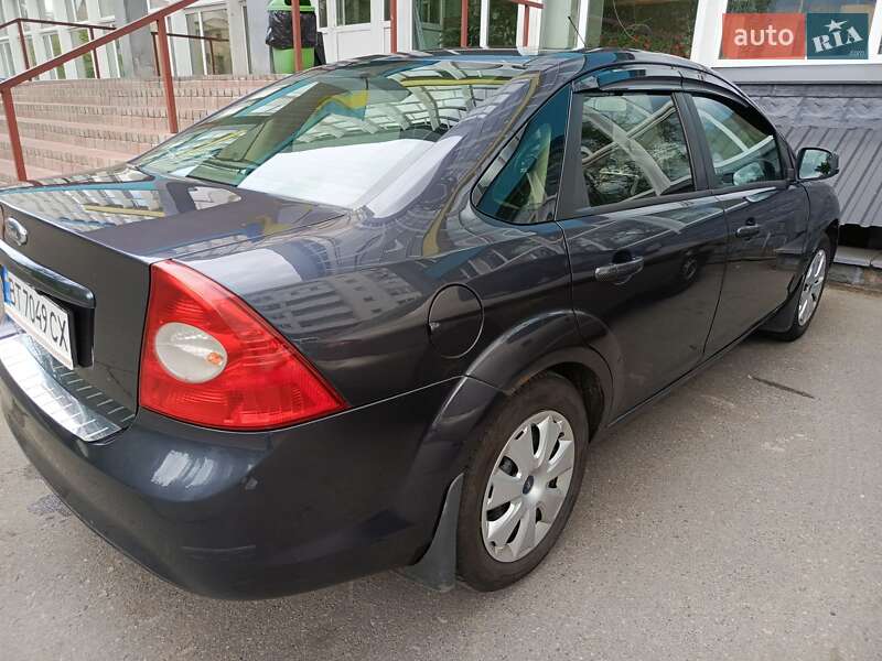 Седан Ford Focus 2010 в Киеве