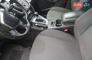 Универсал Ford Focus 2012 в 