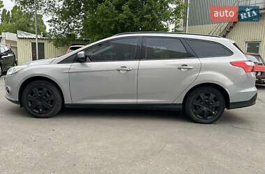 Універсал Ford Focus 2011 в 