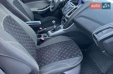 Універсал Ford Focus 2011 в 