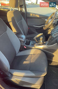 Универсал Ford Focus 2013 в 
