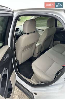 Седан Ford Focus 2015 в 