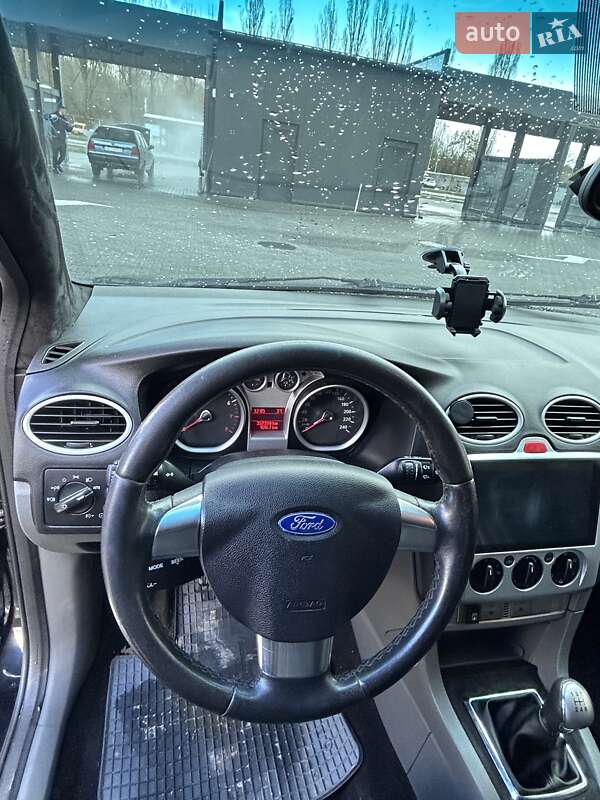 Универсал Ford Focus 2008 в Баре