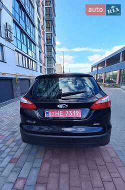 Универсал Ford Focus 2013 в 