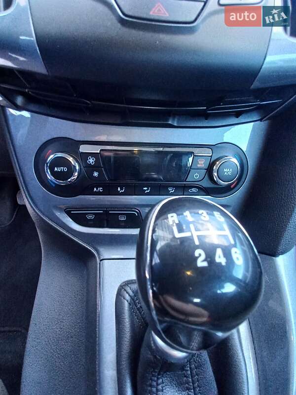 Универсал Ford Focus 2013 в Луцке