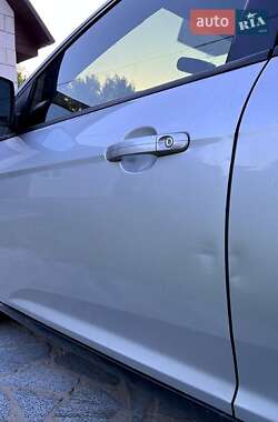 Седан Ford Focus 2012 в 