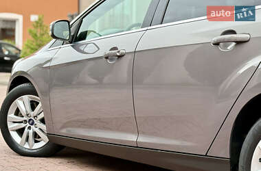 Универсал Ford Focus 2012 в 