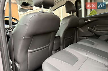 Универсал Ford Focus 2012 в 