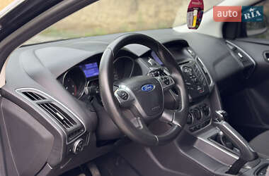 Универсал Ford Focus 2013 в 