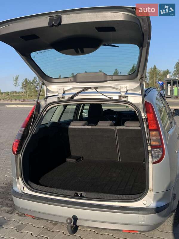 Универсал Ford Focus 2006 в Вышгороде