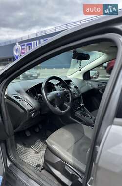 Седан Ford Focus 2012 в 