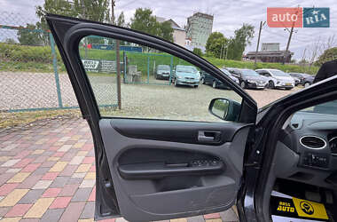 Универсал Ford Focus 2009 в 