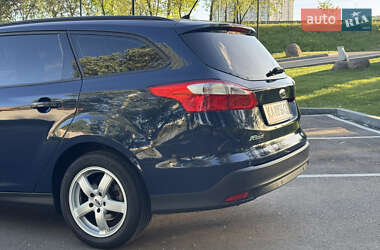 Универсал Ford Focus 2013 в 