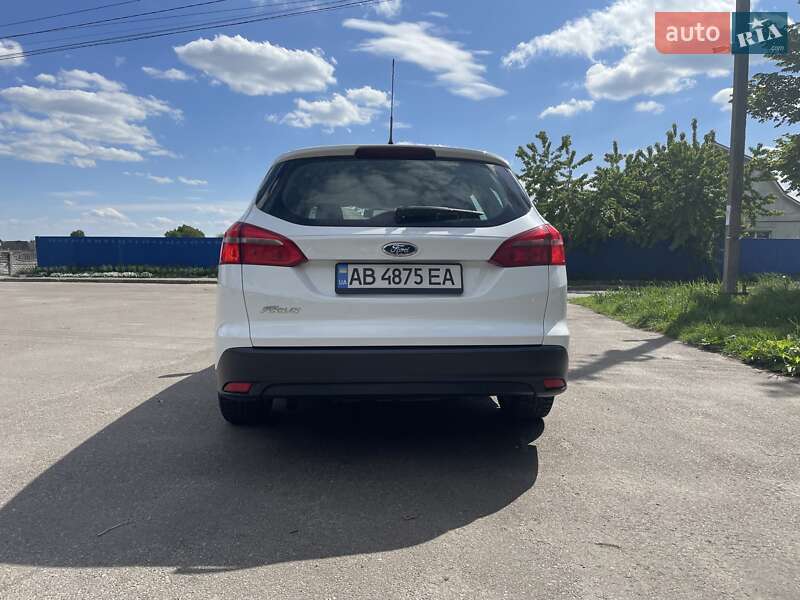 Универсал Ford Focus 2015 в Киеве фото 7 Универсал Ford Focus 2015 в Киеве