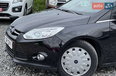 Универсал Ford Focus 2013 в 