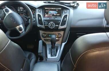 Седан Ford Focus 2014 в 