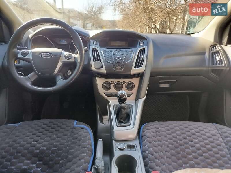 Хетчбек Ford Focus 2013 в Чернігові
