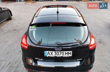Хэтчбек Ford Focus 2017 в 