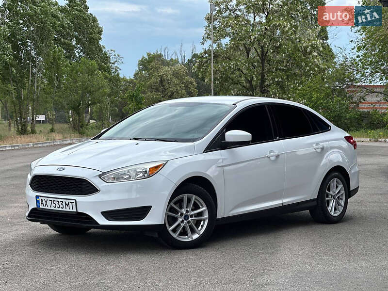 Седан Ford Focus 2017 в 