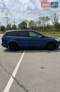 Универсал Ford Focus 2010 в 