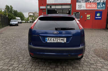 Хэтчбек Ford Focus 2007 в 