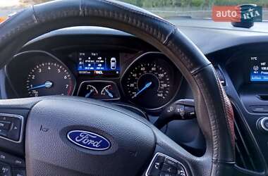 Седан Ford Focus 2018 в 