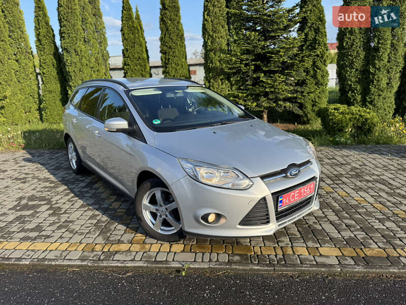 Универсал Ford Focus 2011 в 