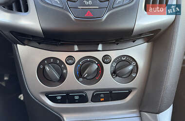 Универсал Ford Focus 2011 в 