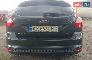 Хэтчбек Ford Focus 2014 в 
