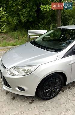 Седан Ford Focus 2013 в 