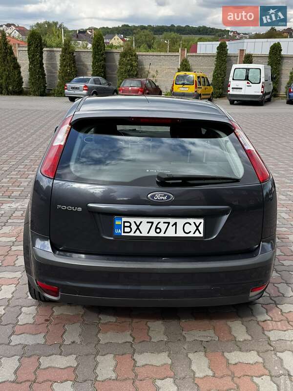 Хэтчбек Ford Focus 2007 в Хмельницком