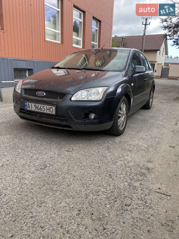 Хэтчбек Ford Focus 2007 в 