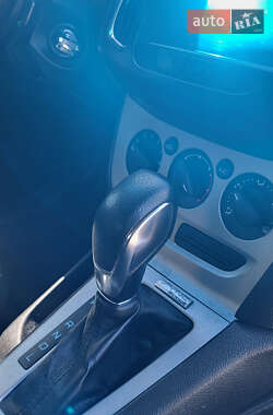 Седан Ford Focus 2013 в 