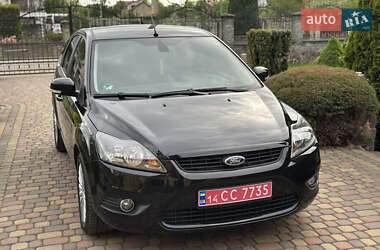 Хэтчбек Ford Focus 2008 в 