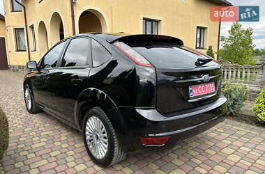 Хэтчбек Ford Focus 2008 в 
