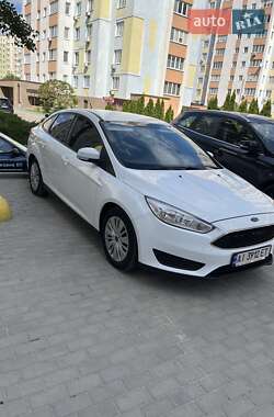 Седан Ford Focus 2016 в 