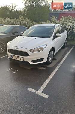 Седан Ford Focus 2016 в 