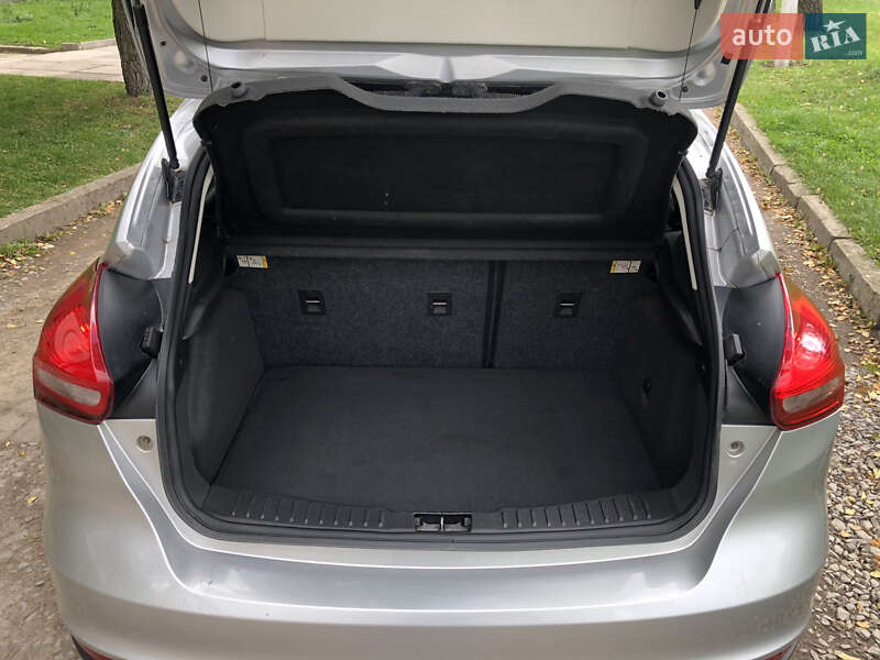 Хэтчбек Ford Focus 2015 в Дрогобыче фото 10 Хэтчбек Ford Focus 2015 в Дрогобыче