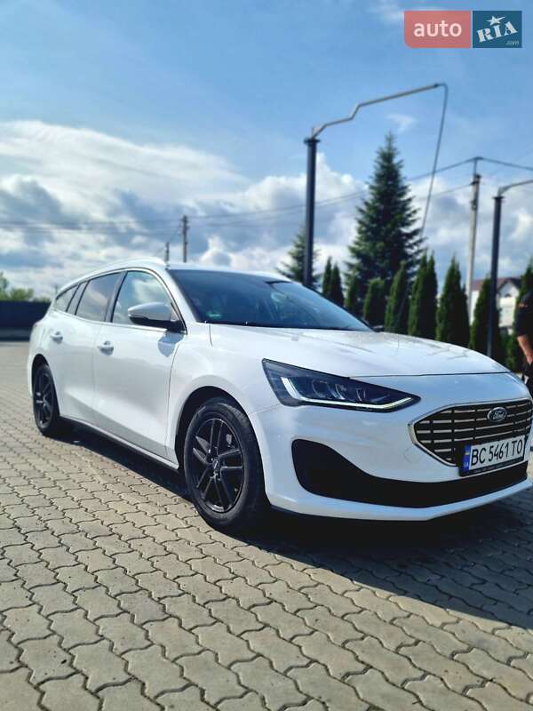 Универсал Ford Focus 2023 в Яворове