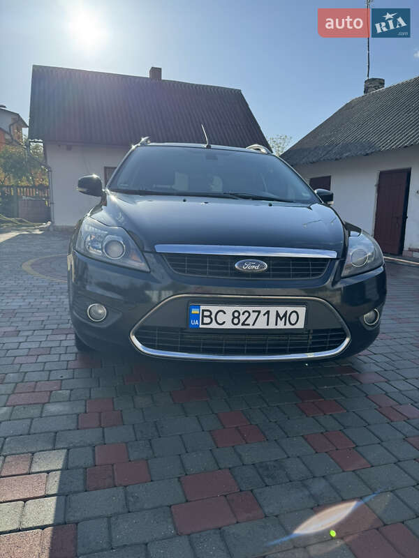 Ford Focus 2010